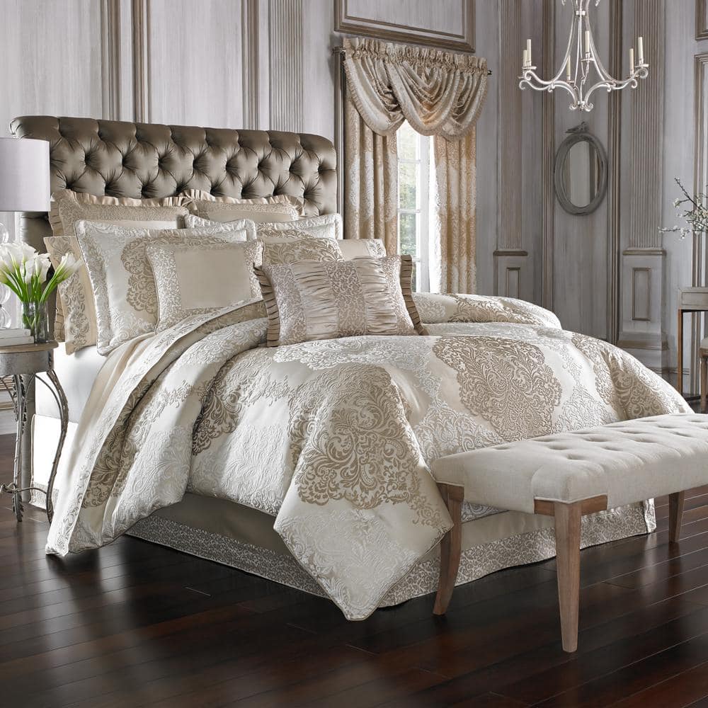 Lambert Gold Polyester King 4-Piece Comforter Set