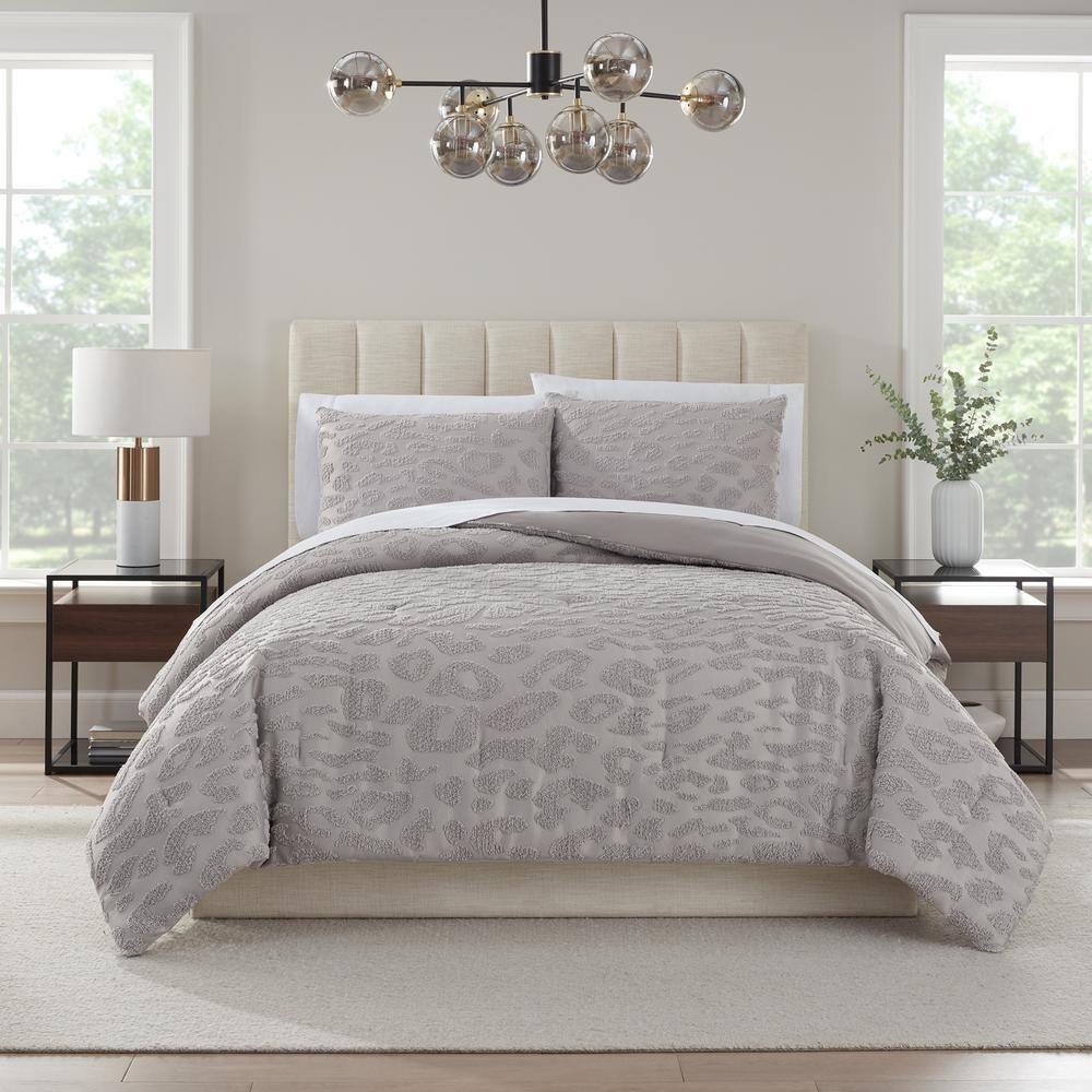 Mia 3 Piece Grey Tufted Leopard Texture Polyester Queen Comforter Set