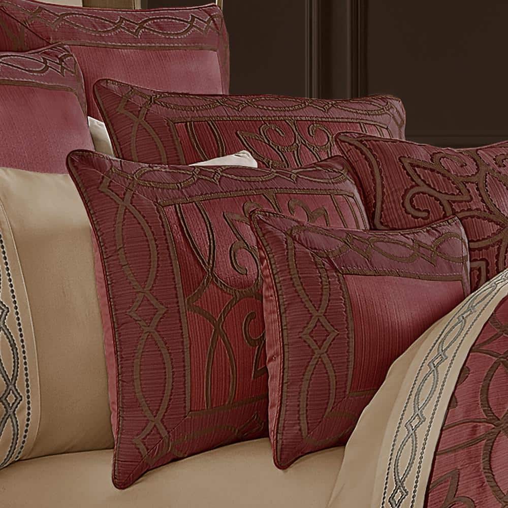 Chianti Red Polyester Queen 4-Piece Comforter Set
