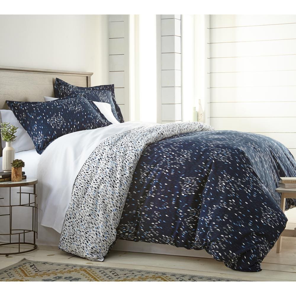 Botanical Leaves 3-Piece Blue Leaf Microfiber King/Cal King Comforter Set