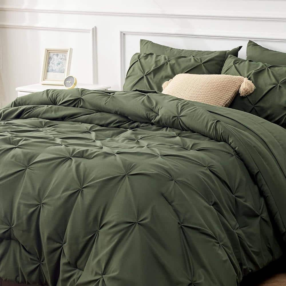 King Size Comforter Set 7 Pieces, Pintuck Bed in a Bag with Comforter, Bed Sheet, Pillowcases and Shams, Olive Green