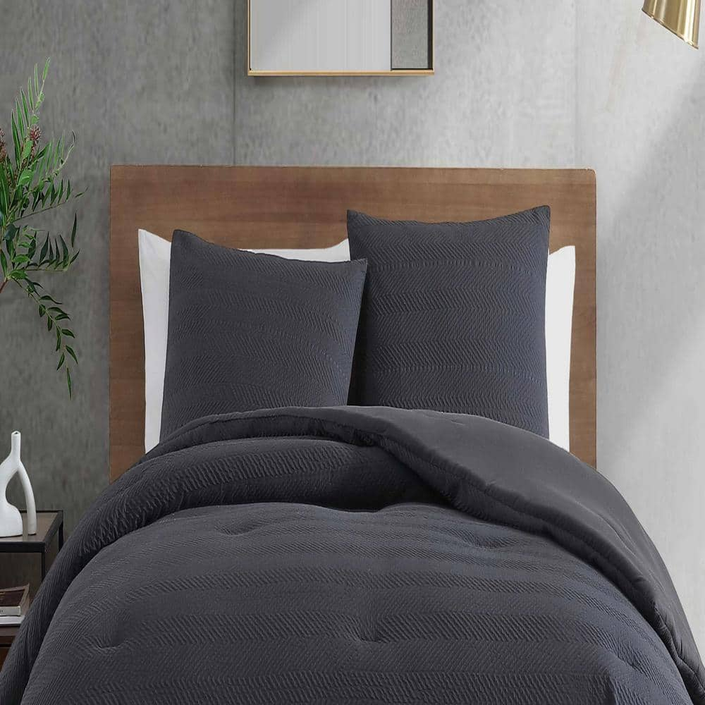 Crosswalk Herringbone Black 3-Piece Microfiber King Reversible Hypoallergenic Comforter Sham Set