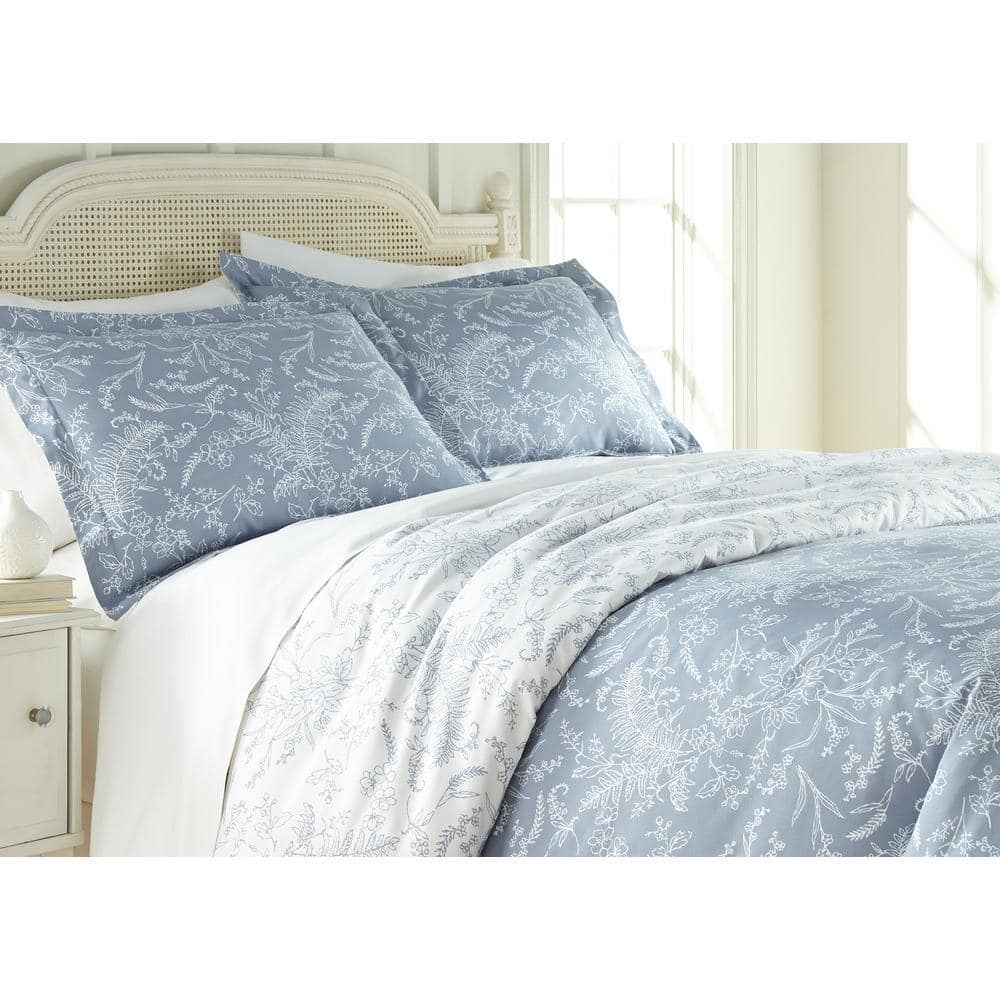 Winter Brush Reversible 3-Piece Blue Floral Microfiber Full/Queen Comforter Set