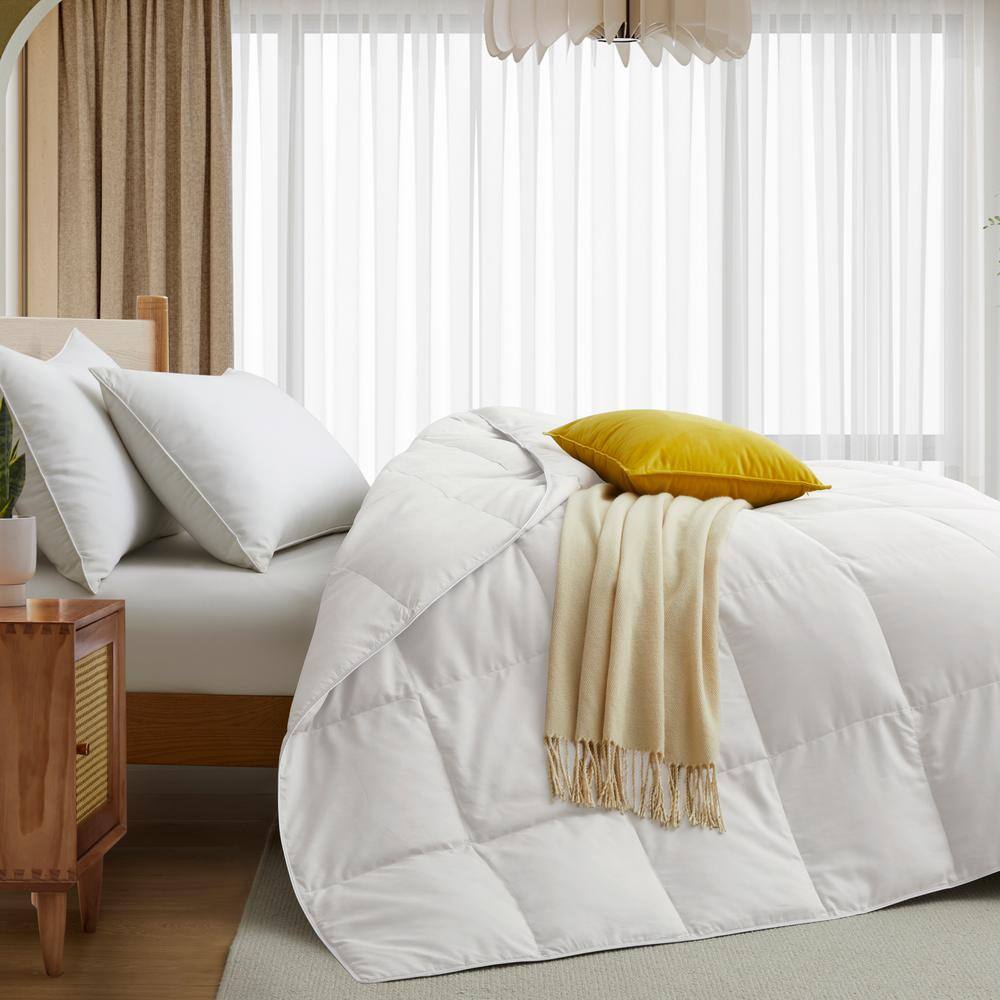 Summer White Twin Size Goose Down Comforter