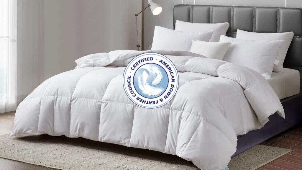 Tencel Cotton Blend 90-Goose Feather 10-Down Fiber All Seasons Full/Queen Comforter