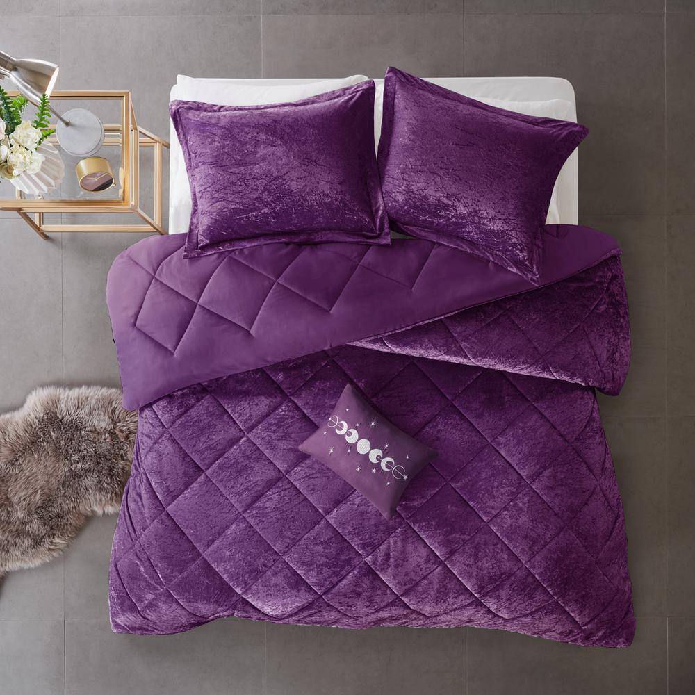 Isabel 4-Piece Purple Velvet Full/Queen Soft Velvet Lustrous Comforter Set with Throw Pillow