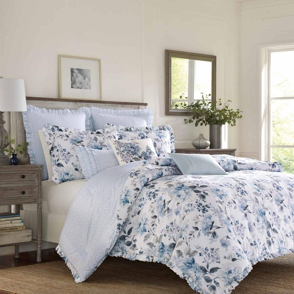 Chloe 2-Piece Blue Floral Cotton Twin Comforter Set