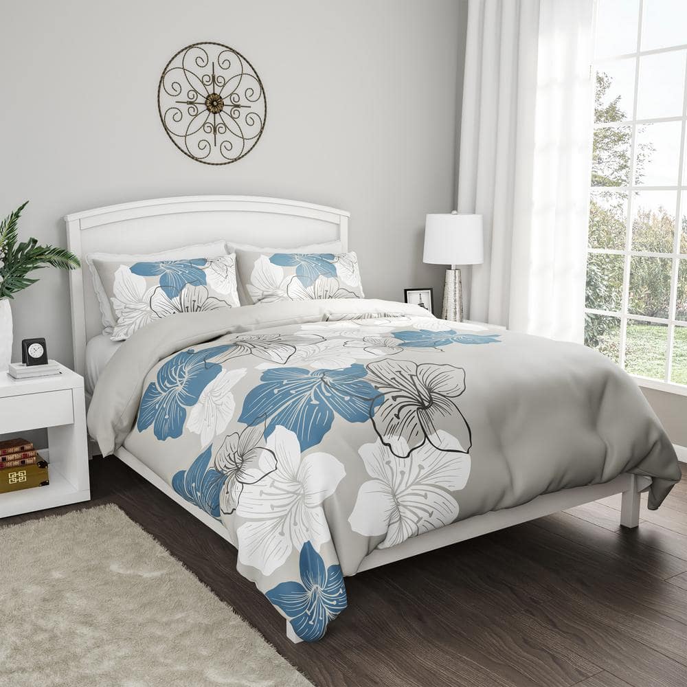 3-Piece Enchanted Floral Design Full/Queen Hypoallergenic Comforter Set