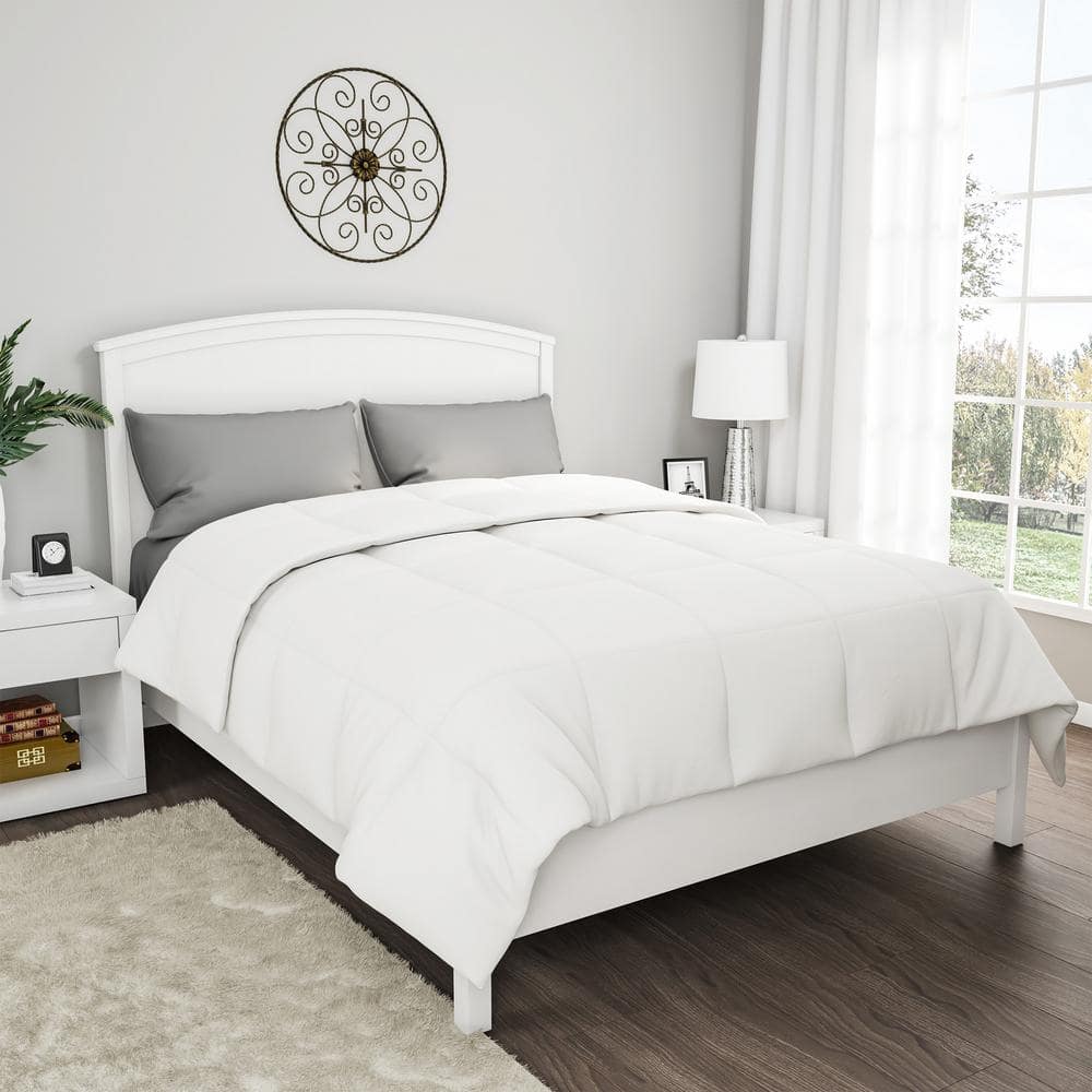 Overfilled White Down Alternative King Comforter