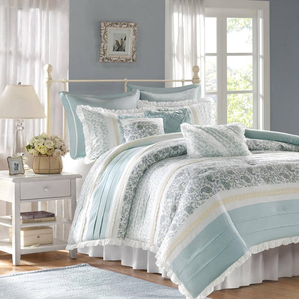 Vanessa 9-Piece Aqua Queen Cotton Percale Comforter Set