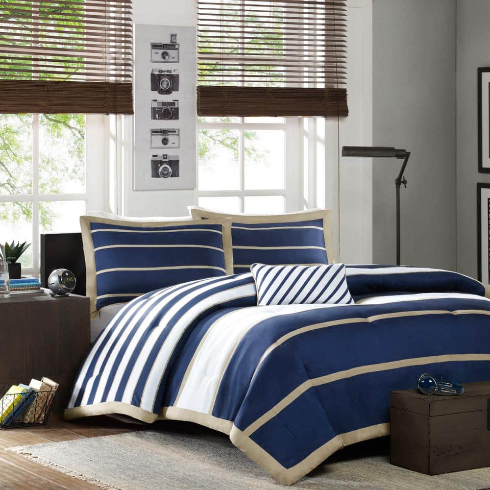 Jonah 4-Piece Navy Full/Queen Comforter Set