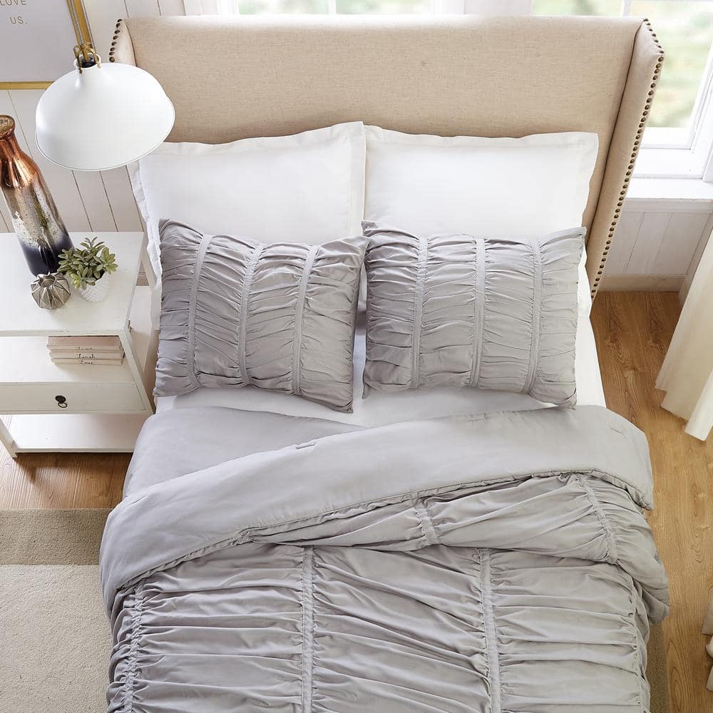 Emily Texture 3-Piece Light Gray King Polyester Comforter Set