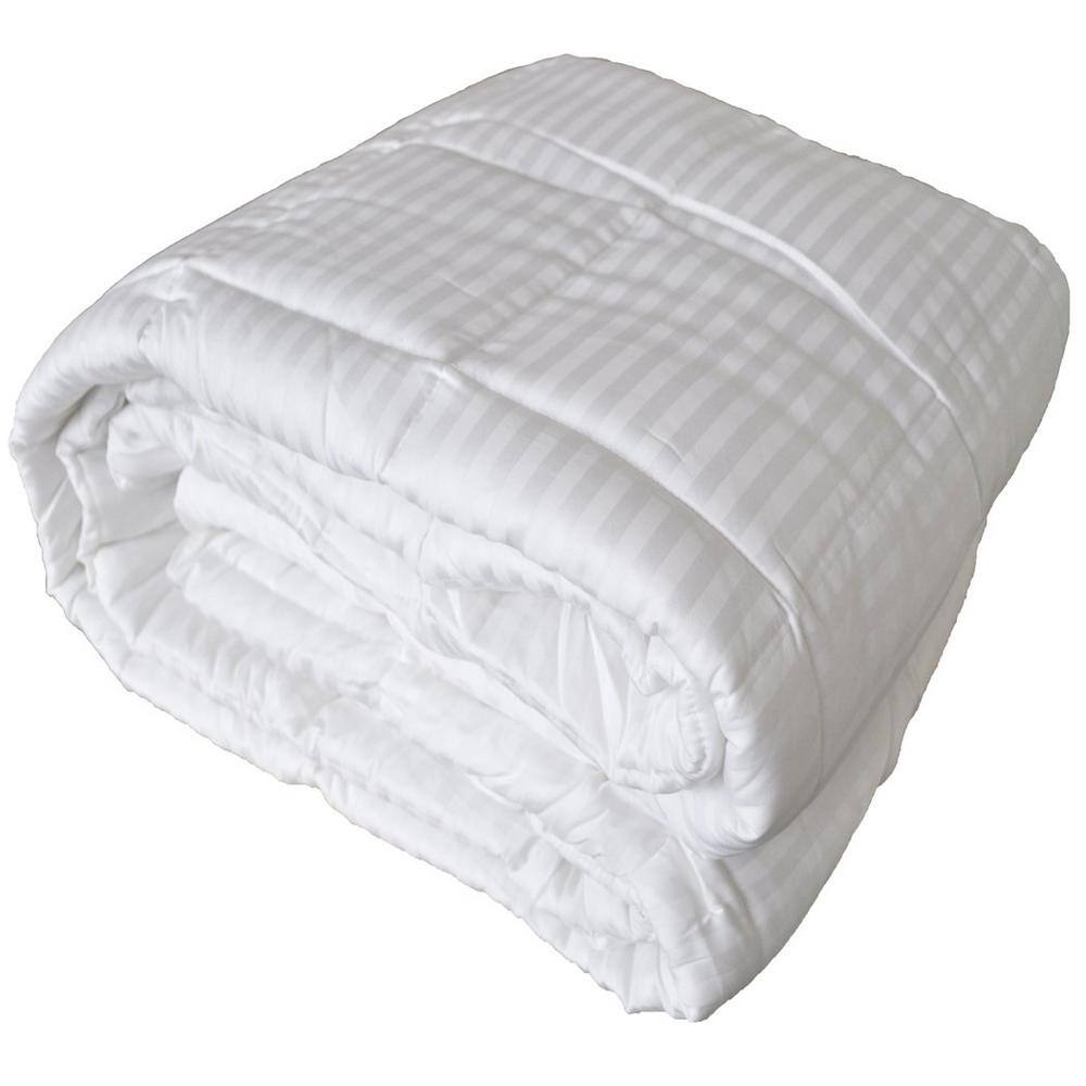 Hotel Select 250TC Down Alternative White Oversize Duvet Cover Insert King Comforter