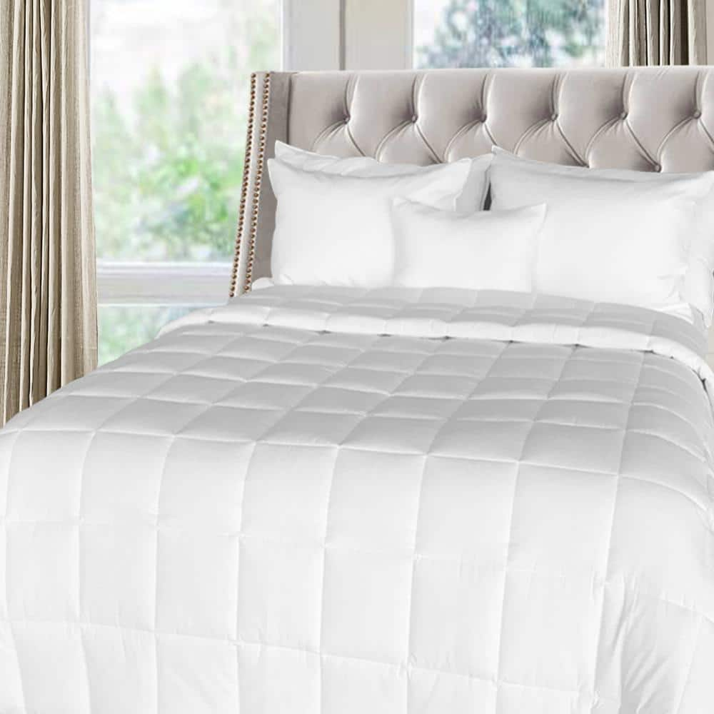 Extra Warmth White Queen Down Alternative Comforter