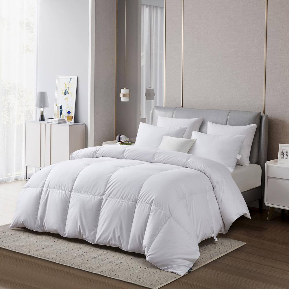 400-Threadcount Cotton Sateen European Goose Down All Seasons White Full/Queen Comforter