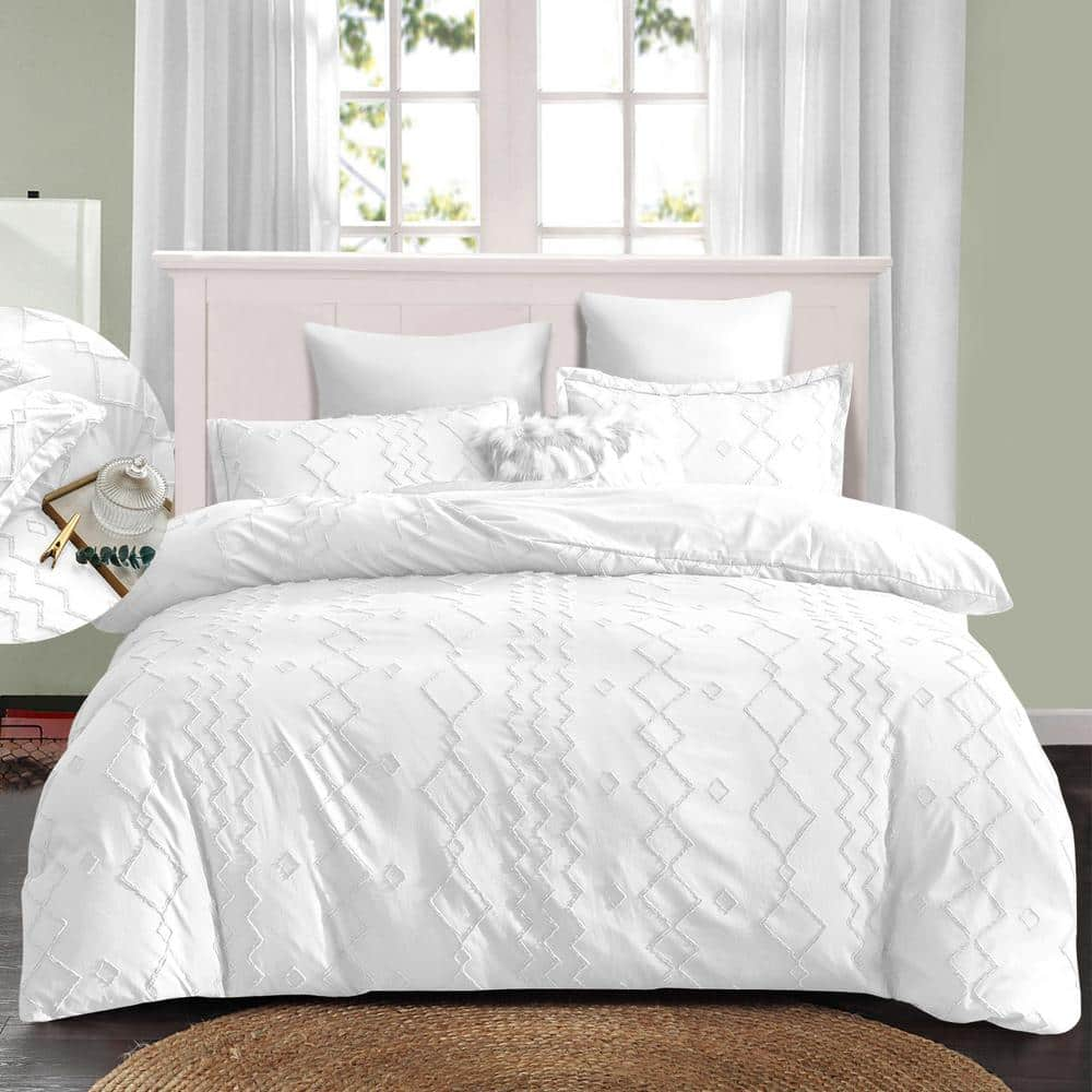 Shatex Tufted White King Comforter Bedding Set- 3 Piece All Season Ultra Soft Polyester – Boho Stripes, White