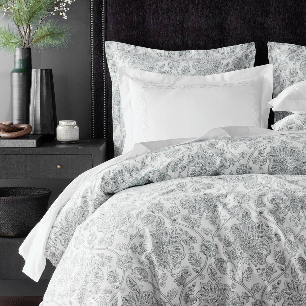 Legends Hotel Maison Floral White Multi Queen Sateen Comforter