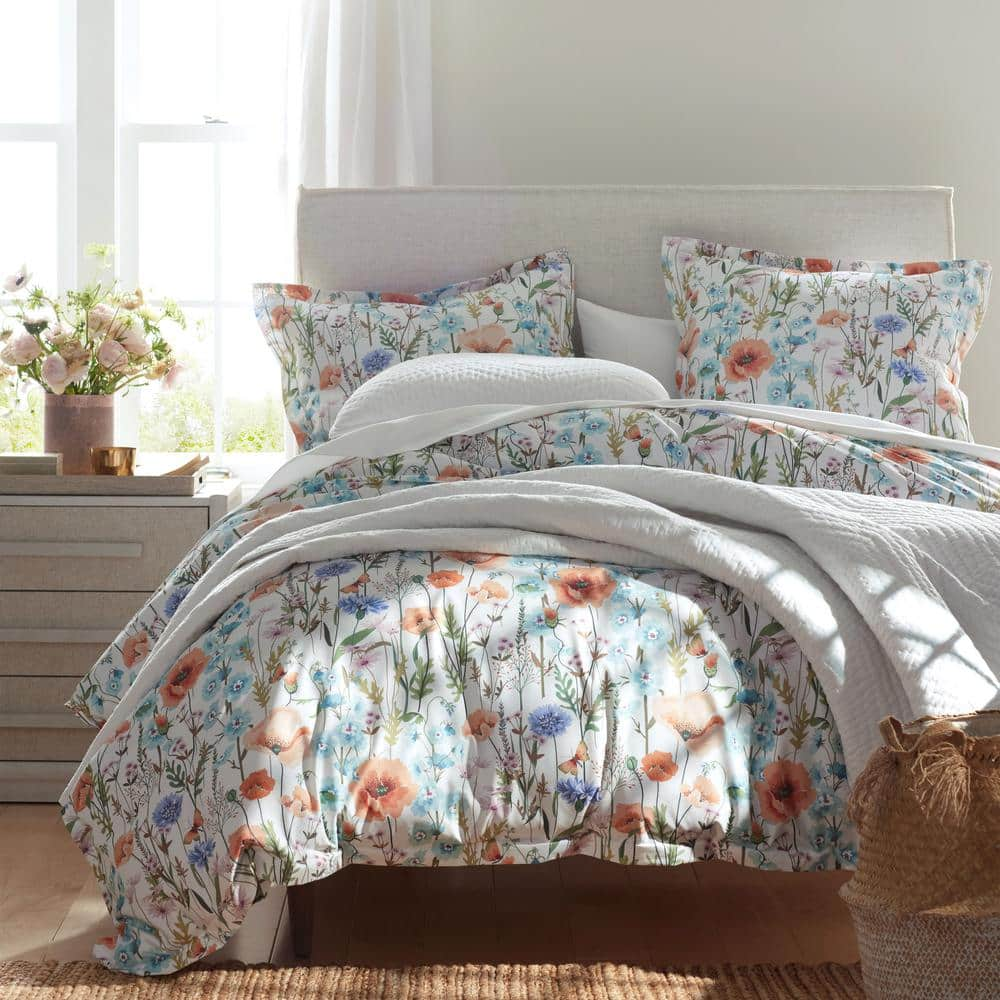 Legends Hotel Summer Floral Wrinkle-Free White Multi Queen Sateen Comforter